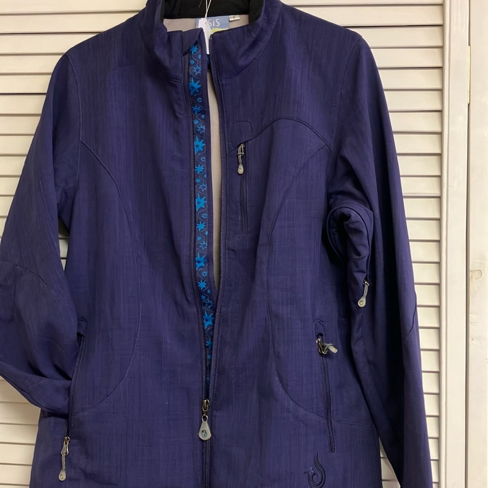 New with tags  jacket and pants for skiing or snow boarding